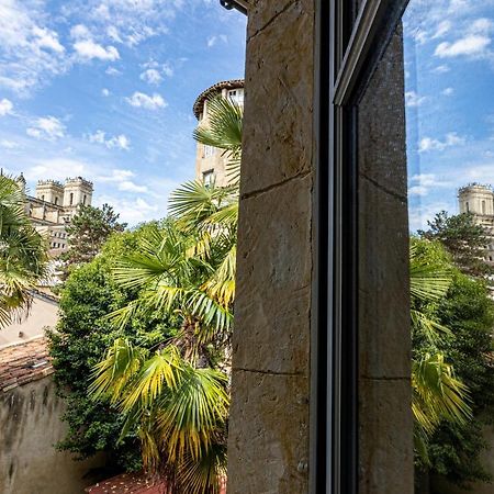 Superbe Appartement, Situe Au Coeur De La Ville. Auch Zewnętrze zdjęcie